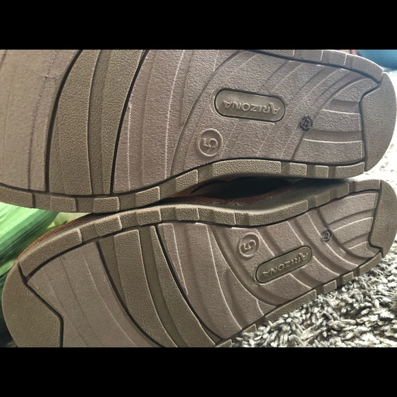 Arizona Susie Women’s Winter Booties - Picture 8 of 11